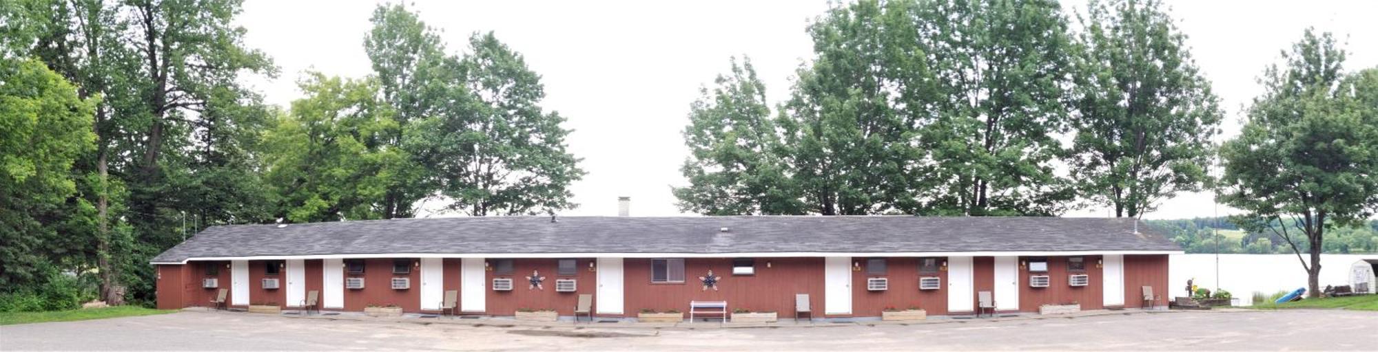 Lakeshore Motel Ice Lake Iron River 外观 照片